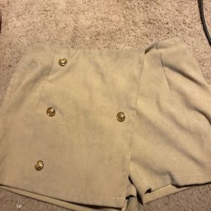 it’s a skort HYFVE